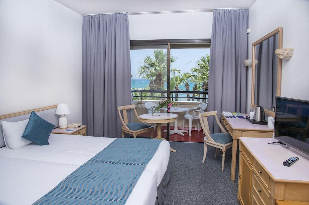 Palm Beach Hotel & Bungalows Lárnaka Eksteriør bilde